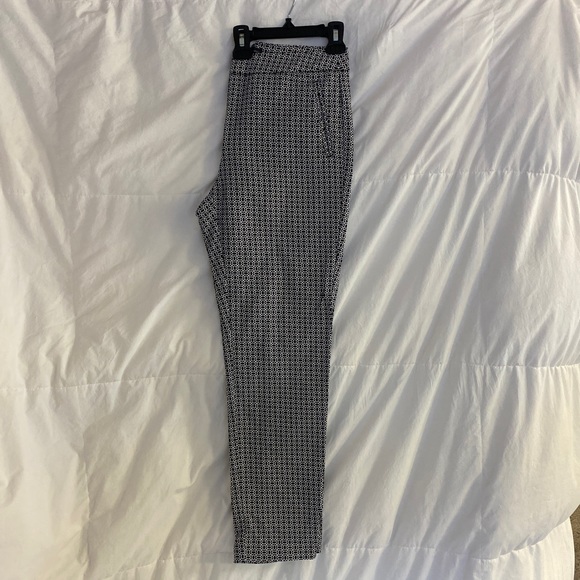 Dress Pants - size 6/8 - Picture 6 of 10